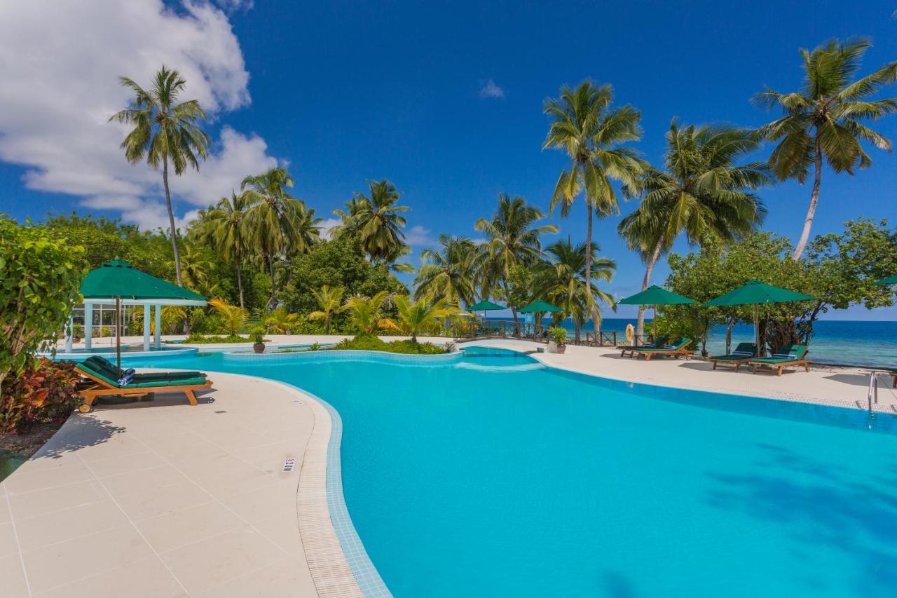 Equator Village Resort Addu Atoll Exterior foto
